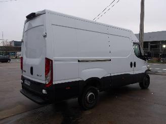 Iveco Daily 35 S16 picture 5
