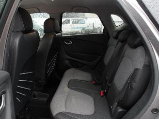 Renault Captur  picture 16
