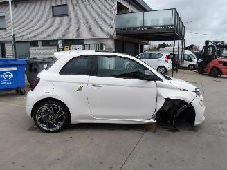 Fiat 500E ABARTH picture 5