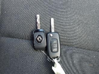 Renault Clio  picture 21