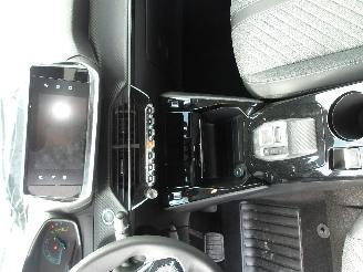 Peugeot 208  picture 20