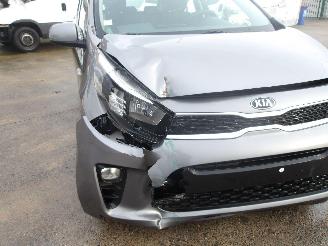 Kia Picanto  picture 11