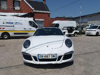 Porsche 911 GTS picture 3