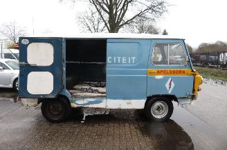 Austin 200J4-van diesel unieke oldtimer met actief NL kenteken picture 16