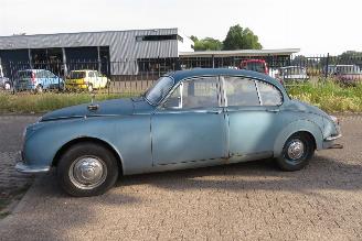 Jaguar MK II 240 picture 26