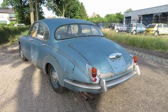 Jaguar MK II 240 picture 5