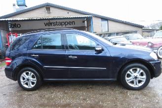 Mercedes Ml-klasse 320 CDI VAN / GRIJS KENTEKEN UITVOERING picture 17