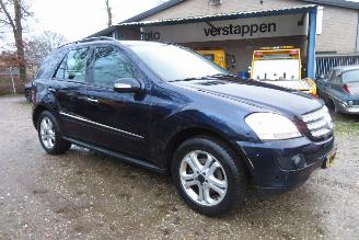 Mercedes Ml-klasse 320 CDI VAN / GRIJS KENTEKEN UITVOERING picture 16