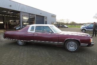 Chrysler New-yorker brougham V8 coupe, benzine + lpg picture 12