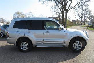 Mitsubishi Pajero PAJERO 3.2 DI GLS LBHR LONG BODY 4X4 AIRCO picture 13