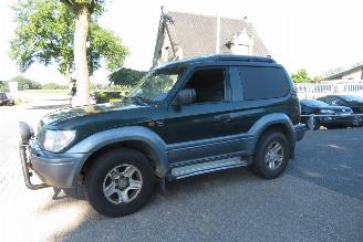 Toyota Landcruiser-90 3.0 D4-D 4X4 AIRCO MARGE AUTO picture 2
