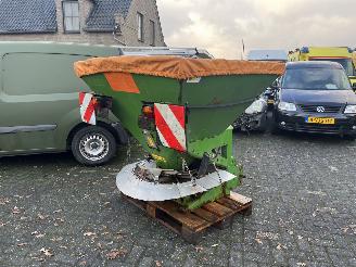 Amazone  TYPE E+S 750 ZOUTSTROOIER MET AFTAKAS picture 7