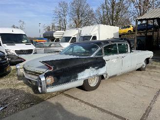 Cadillac Fleetwood V8 6400cc sedan picture 12