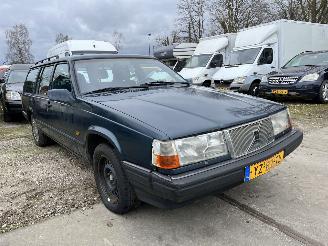 Volvo 940 Estate GL 2.3i picture 11