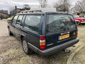 Volvo 940 Estate GL 2.3i picture 16