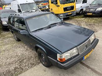 Volvo 940 Estate GL 2.3i picture 22