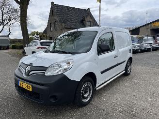 danneggiata veicoli commerciali Renault Kangoo 1.5 DCI ENERGY COMFORT, AIRCO, N.A.P., PDC. EURO 5 2016/11