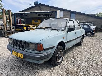 škoda osobní automobily Skoda 105 S SEDAN,ORIGINELE NL AUTO MET ACTIEF KENTEKEN, SCHUURVONDST 1986/5