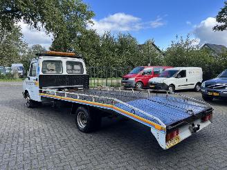 DAF 400 AE04ET OPRIJWAGEN / AUTOTRANSPORTER / AUTOAMBULANCE picture 4