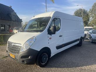 Vaurioauto  passenger cars Opel Movano 2.3 CDTI MAXI XXL L3H2 AIRCO 2012/12