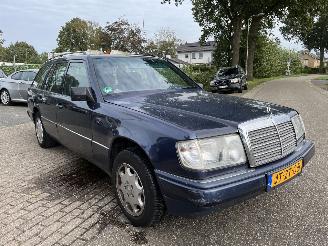 Mercedes 200-280 E280 ELEGANCE 7 PERSOONS UITVOERING, AIRCO, PRIJS IS INCL. BTW !!! picture 22