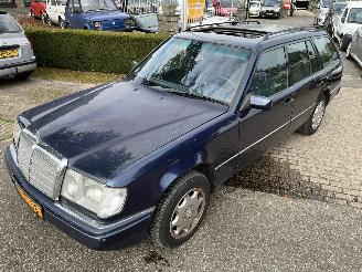 Mercedes 200-280 E280 ELEGANCE 7 PERSOONS UITVOERING, AIRCO, PRIJS IS INCL. BTW !!! picture 29