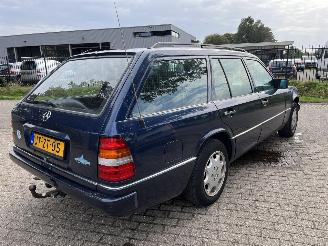 Mercedes 200-280 E280 ELEGANCE 7 PERSOONS UITVOERING, AIRCO, PRIJS IS INCL. BTW !!! picture 26