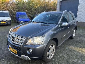 Mercedes ML 350 CDI 4MATIC GEEL KENTEKEN picture 37