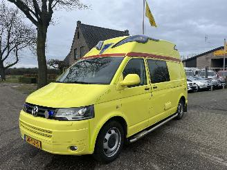 uszkodzony samochody ciężarowe Volkswagen Transporter 2.0 TDI AUTOMAAT EX AMBULANCE 132KW L2/H2 2015/7