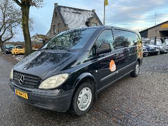 Vaurioauto  commercial vehicles Mercedes Vito 115 CDI KOELWAGEN / FRIGO / KULLER, AIRCO, AUTOMAAT 2004/6