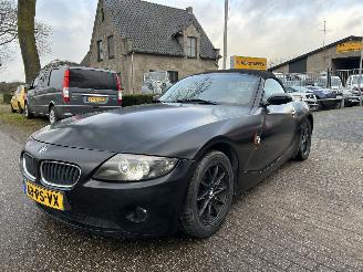 Vaurioauto  passenger cars BMW Z4 ROADSTER 2.2i 6 CILINDER !! 2004/11