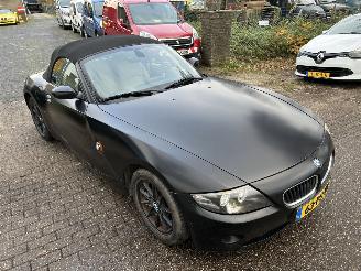 BMW Z4 ROADSTER 2.2i 6 CILINDER !! picture 29