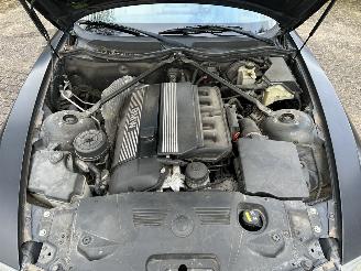 BMW Z4 ROADSTER 2.2i 6 CILINDER !! picture 27