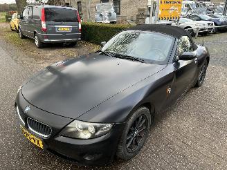 BMW Z4 ROADSTER 2.2i 6 CILINDER !! picture 32
