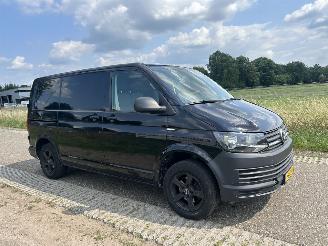 Volkswagen Transporter 2.0 TDI L1/H1 AIRCO 75 KW picture 17