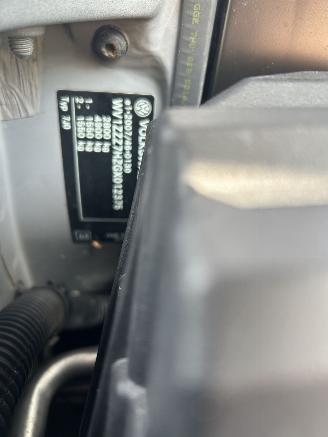 Volkswagen Transporter 2.0 TDI L1/H1 AIRCO 75 KW picture 32