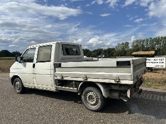 Volkswagen Transporter 2.4 D SYNCRO 4X4 DUBBELE CABINE OPEN LAADBAK picture 4