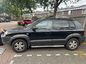 Hyundai Tucson 2.0 I 2WD AIRCO picture 3