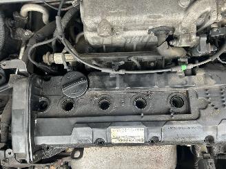 Hyundai Tucson 2.0 I 2WD AIRCO picture 22