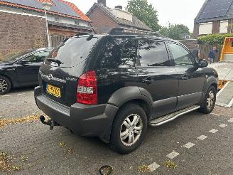 Hyundai Tucson 2.0 I 2WD AIRCO picture 17