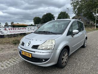 škoda osobní automobily Renault Modus 1.2 16V Authentique 2008/3