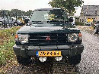 Mitsubishi Pajero 2.5 GLX HIGHROOF AIRCO 4X4, 4WD picture 15