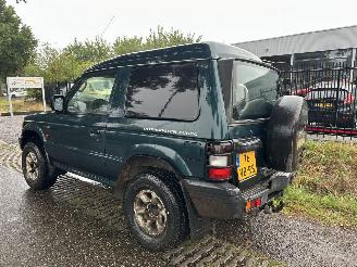 Mitsubishi Pajero 2.5 GLX HIGHROOF AIRCO 4X4, 4WD picture 4