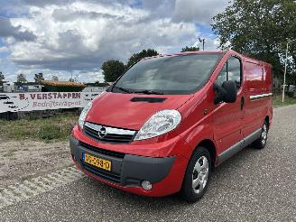 krockskadad bil bedrijf Opel Vivaro 2.0 CDTI L1/H1 AIRCO, NAVIGATIE, N.A.P. MARGE AUTO 2013/10