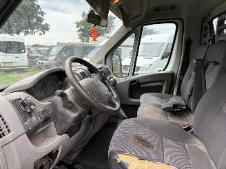 Peugeot Boxer 3.0 HDI OPEN LAADBAK, AIRCO picture 6