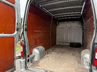 Renault Master T35 2.5 DCI L3/H2 MAXI UITVOERING AIRCO 74KW picture 24