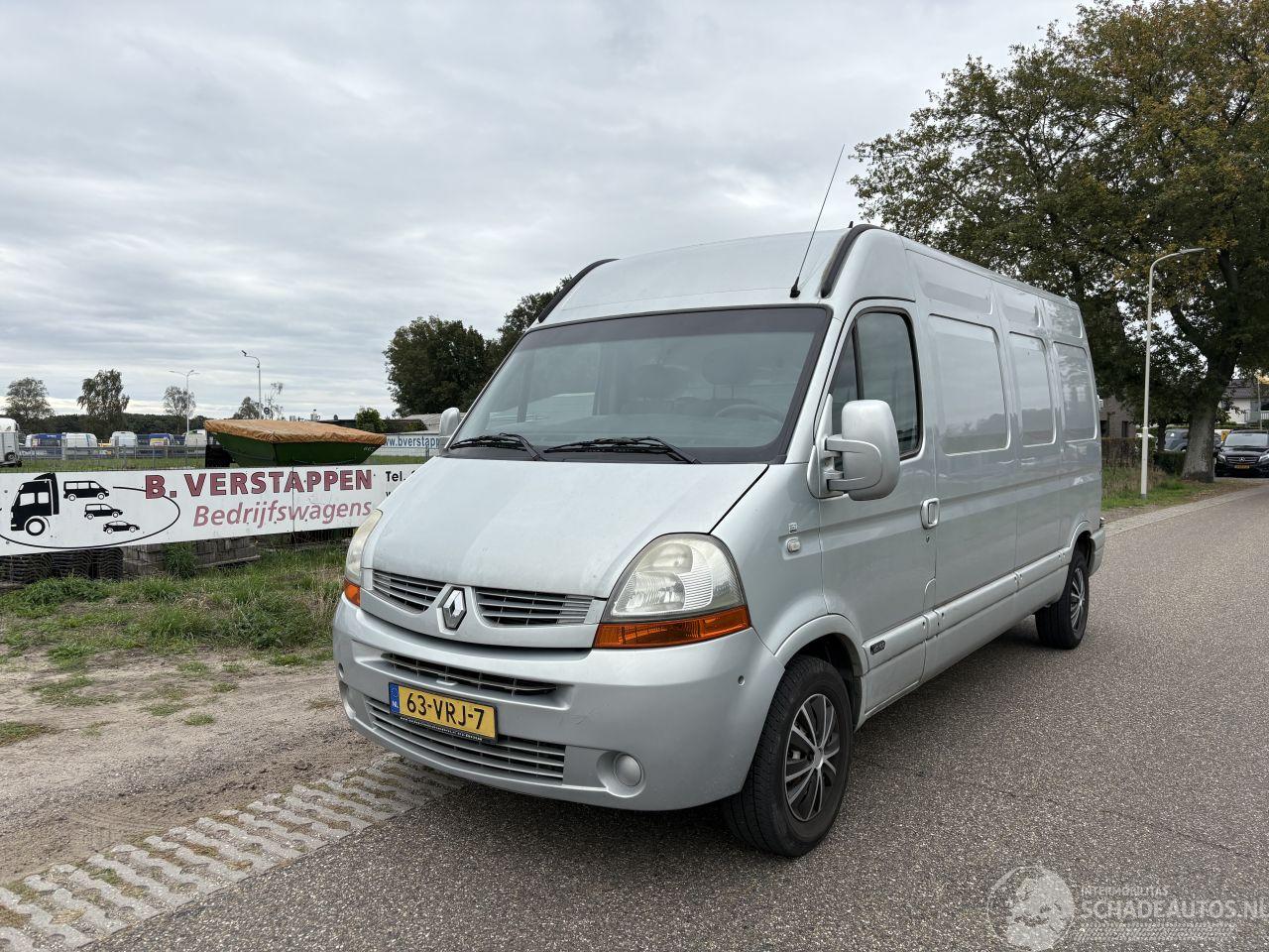 Renault Master T35 2.5 DCI L3/H2 MAXI UITVOERING AIRCO 74KW