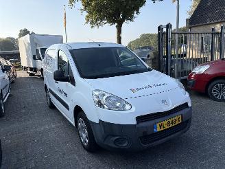 Peugeot Partner 1.6 hdi airco picture 4