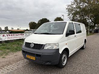 damaged commercial vehicles Volkswagen Transporter 1.9 TDI 75KW DUBBELE CABINE, LANGE WIELBASIS, 137.000 KM N.A.P. 2005/6