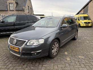 damaged passenger cars Volkswagen Passat 2.0 TDI HIGHLINE UITVOERING VARIANT 2008/11